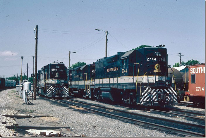 Bulls Gap was the junction of the Tennessee Div. Knoxville-Bristol line with the Appalachia Div. the served the coal fields of southwest Virginia. There was also a connection to the Asheville line allowing coal trains to go south.